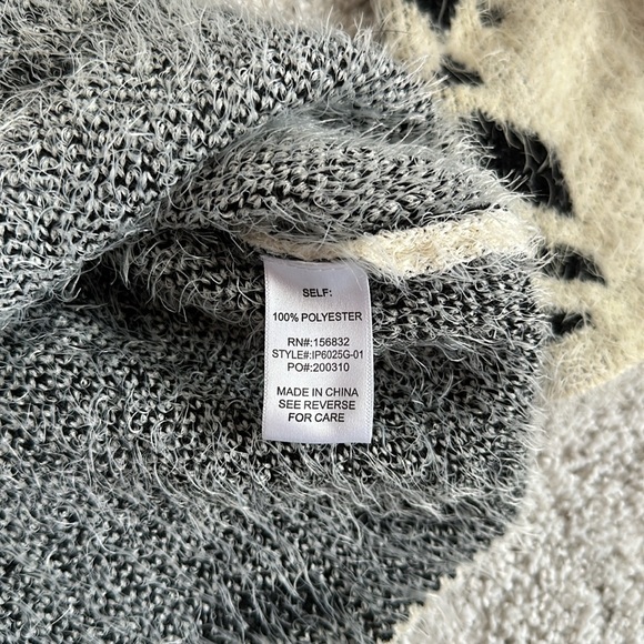 Aztec Bibi Top - Picture 6 of 7